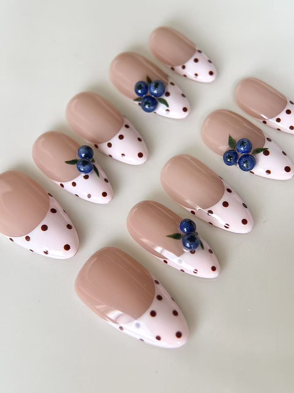 Blueberry Polka Dot French Press-On Nails | CleoNails