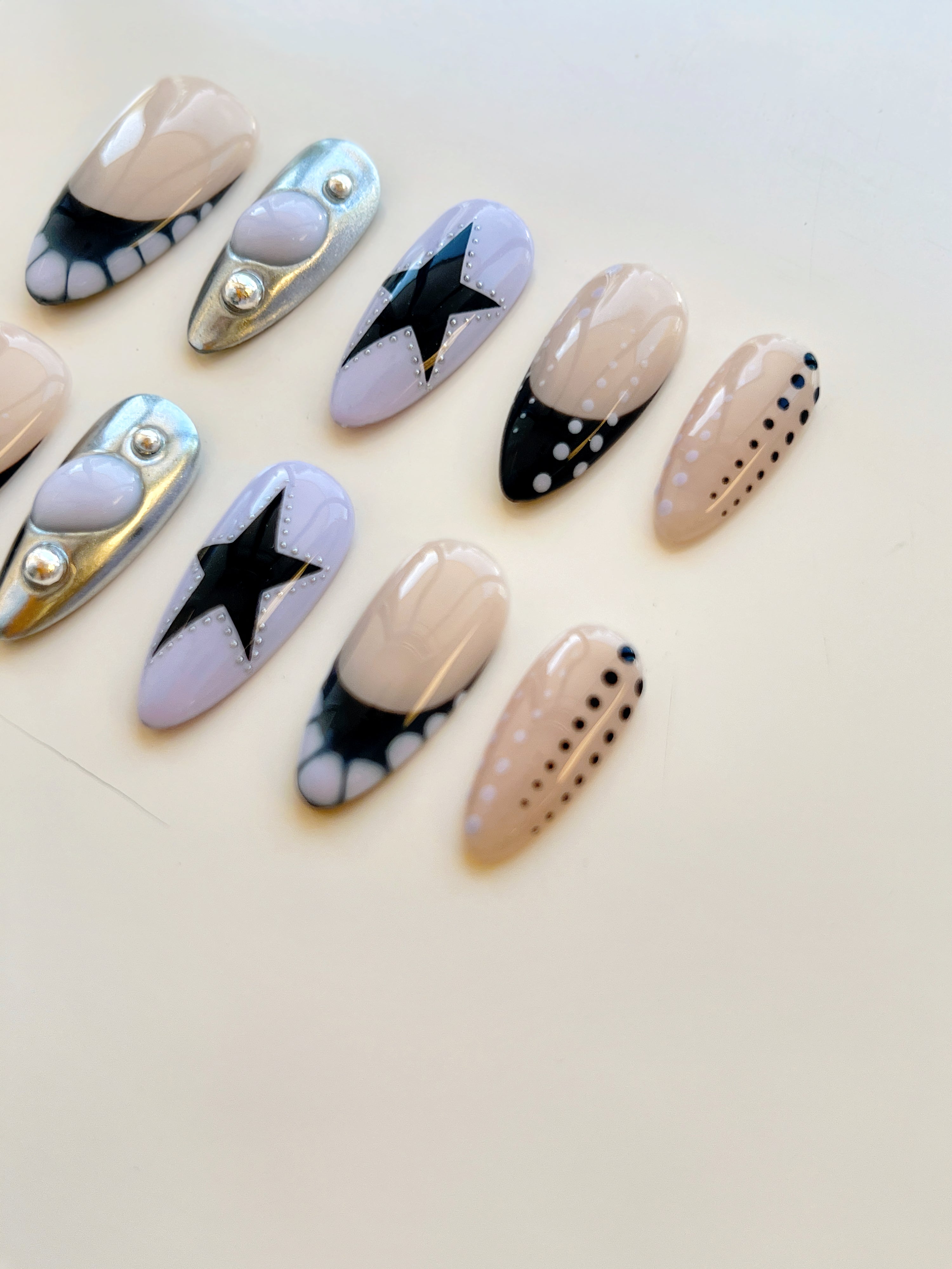 Y2K Star Chrome Handmade Press-On Nails | Black Punk & Silver Mirror